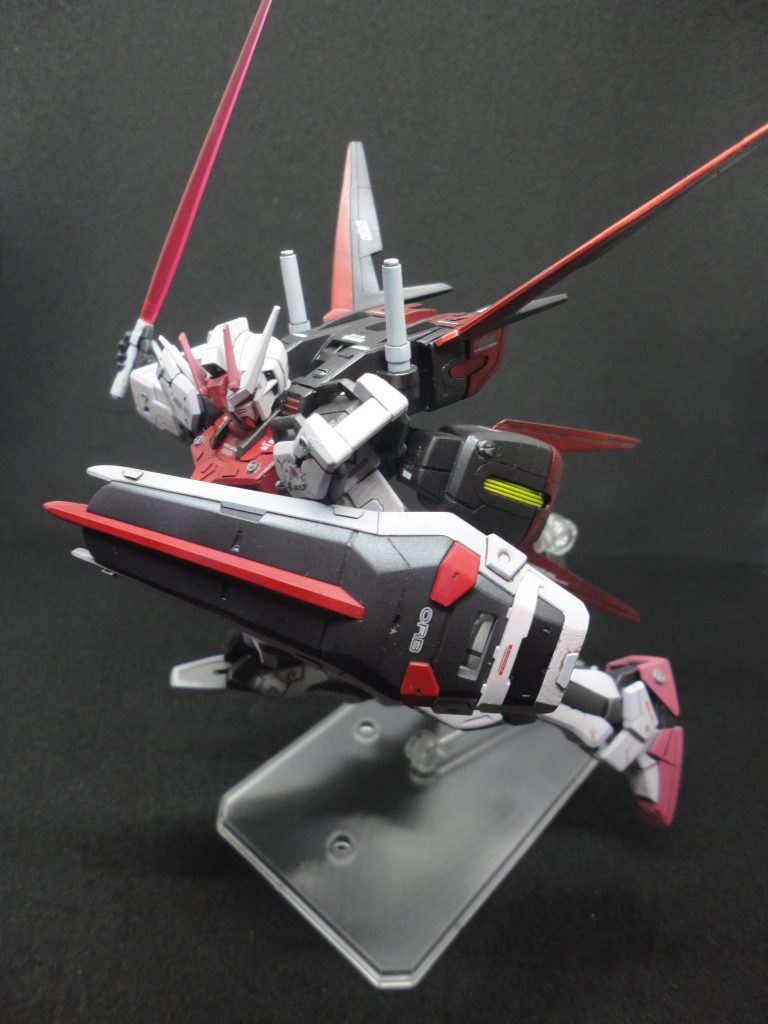 このときはEGでエールユニットが出るとはつゆ知らず。ちなみに盾は謎のこだわりでパール塗装はしてません。