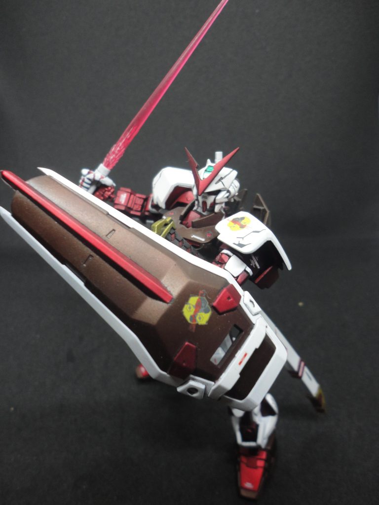 シールドとサーベル