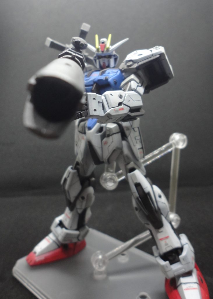 同じくオプションパーツのバズーカ。