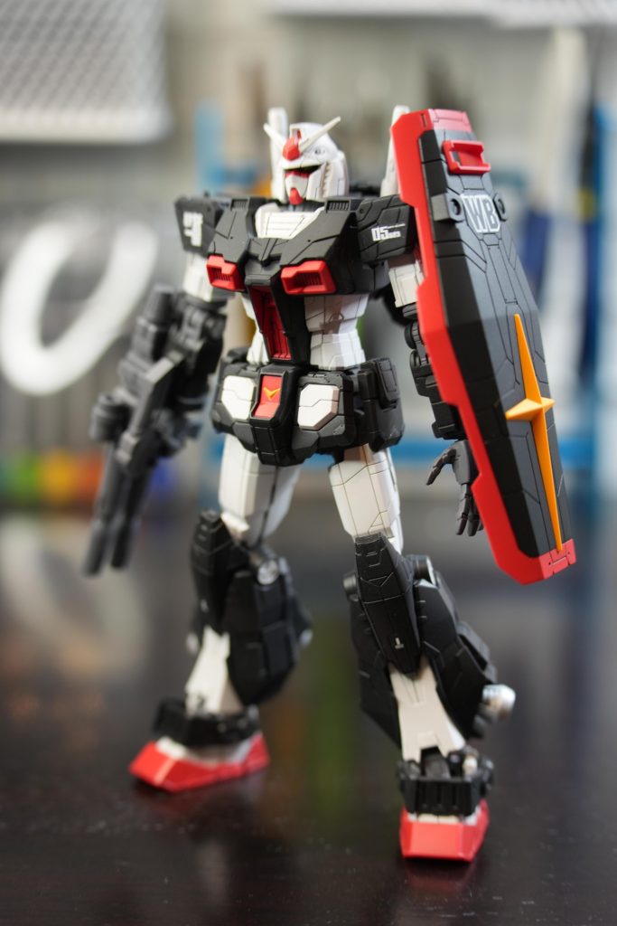 紺のアーマーが好みではなかったのでアーマーもプロトタイプガンダムに寄せました。