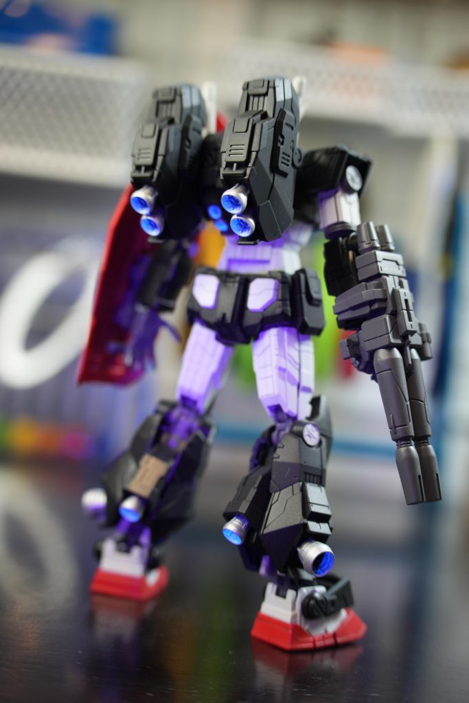 高機動型ガンダム–5枚目/制作者：すん