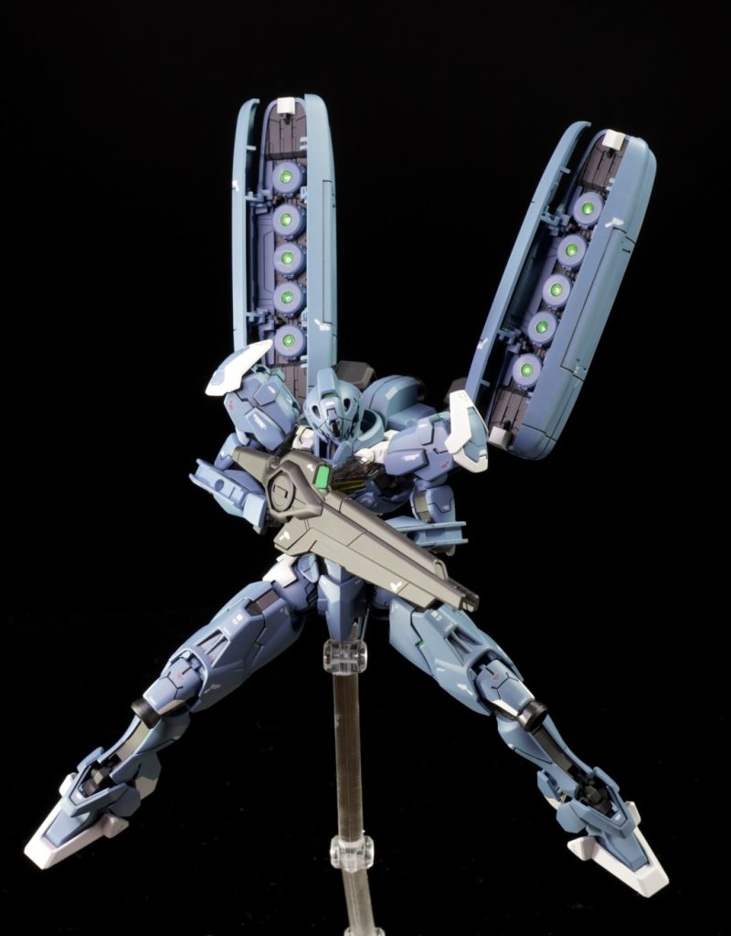 ガンビット「キローニアン」全部で20機搭載展開時と合せると26個になります。ゲートも微妙な場所にあるのでヤスリ地獄でしたｗ 