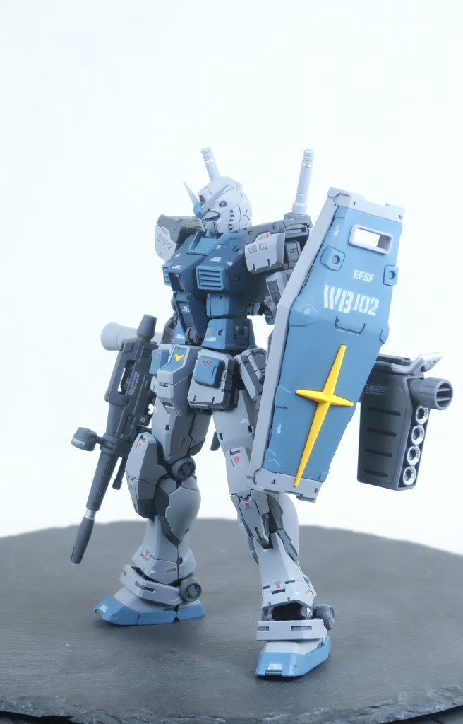 パーツ多すぎて笑う。