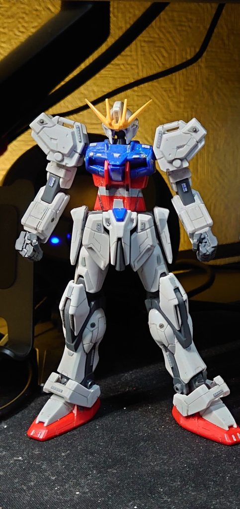 作成途中。胴体だけ少し延長してます。