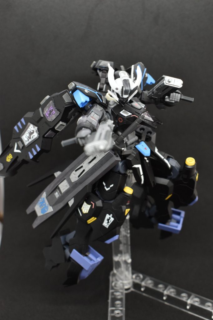 キマリスヴィダールもヴィダールもどちらも好きな機体なので自分なりにミキシングしてみました。