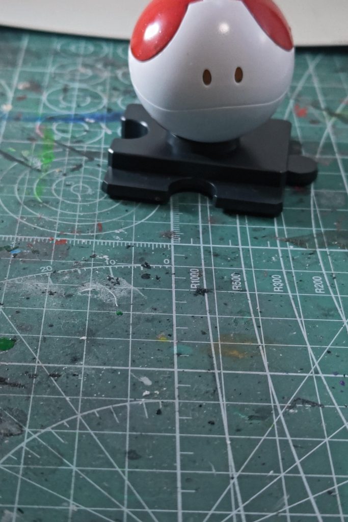 ハロ–3枚目/制作者：@kurosukenoheya