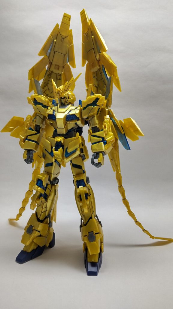 サイコフレームの裏からは特になにもしなかったのですが、、、明るい機体色だからいけるやろ！と思ってましたがそうでもなかったので、反省してます