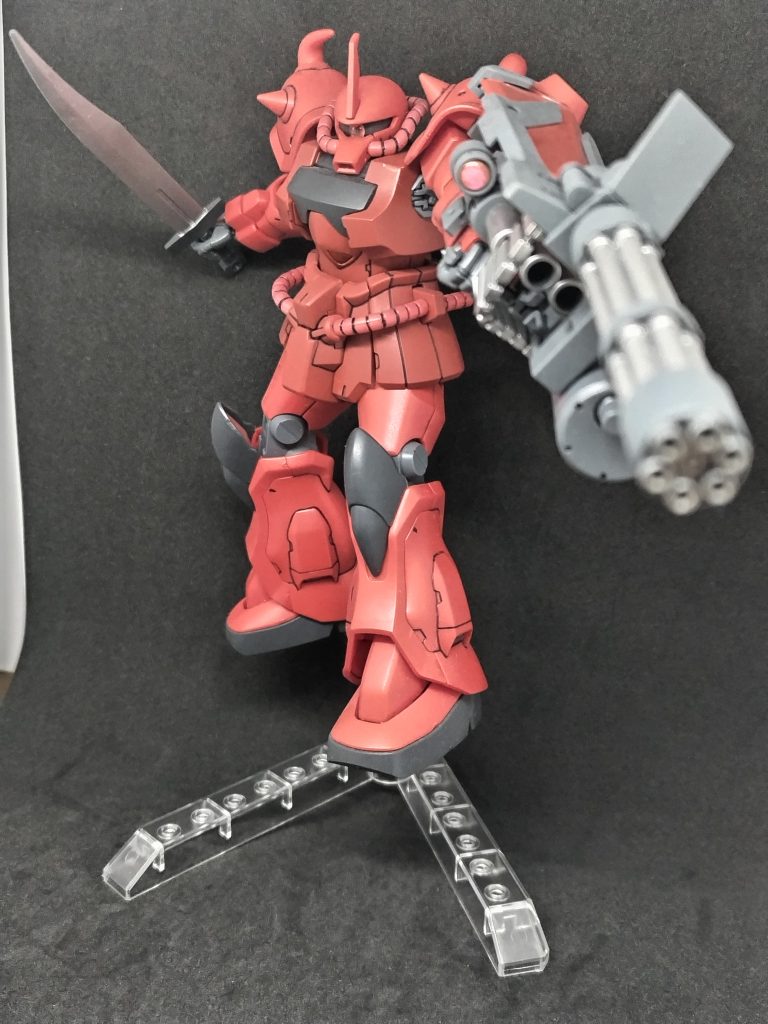 ガトリングガン構えて