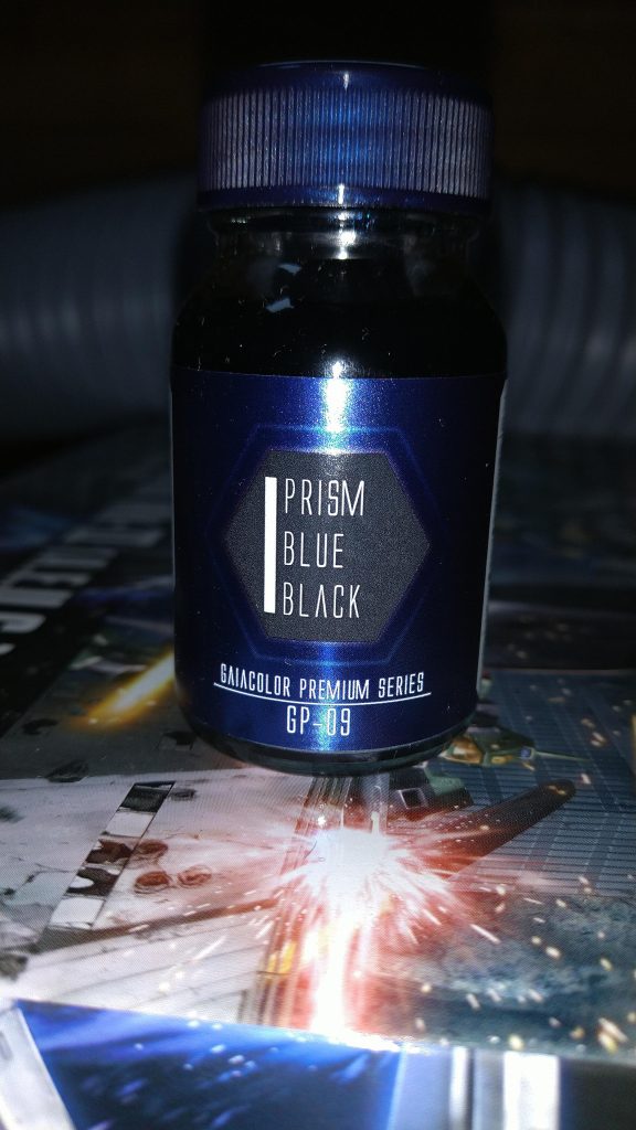 今回、初めてプリズムブルーブラックを使用してみましたが、中々キレイに仕上がったのではと自画自賛😅光の当たり具合で黒→紺→青に見えて感動してしまいました😁