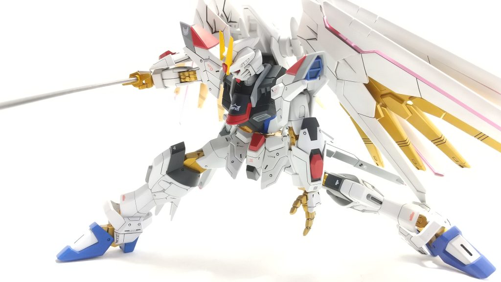 マイティストライクフリーダムガンダム–3枚目/制作者：猿印