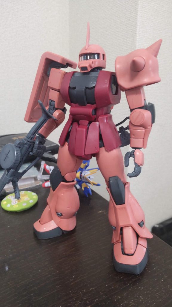 塗装前の状態です。パイプは未接着の状態です。