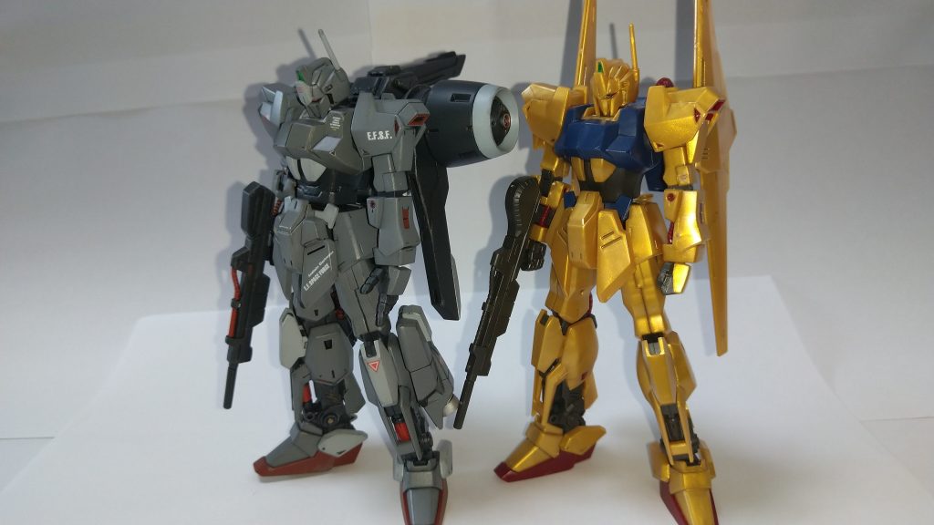 素組の百式とパシャリ。  