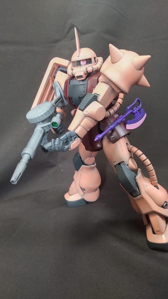 MG シャア専用ザク–3枚目/制作者：shin