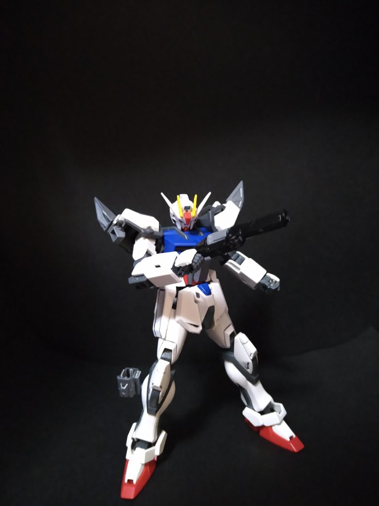 リボルバーを抜いて。