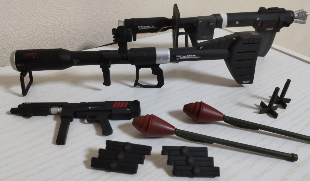 武装関係はこんな感じです。