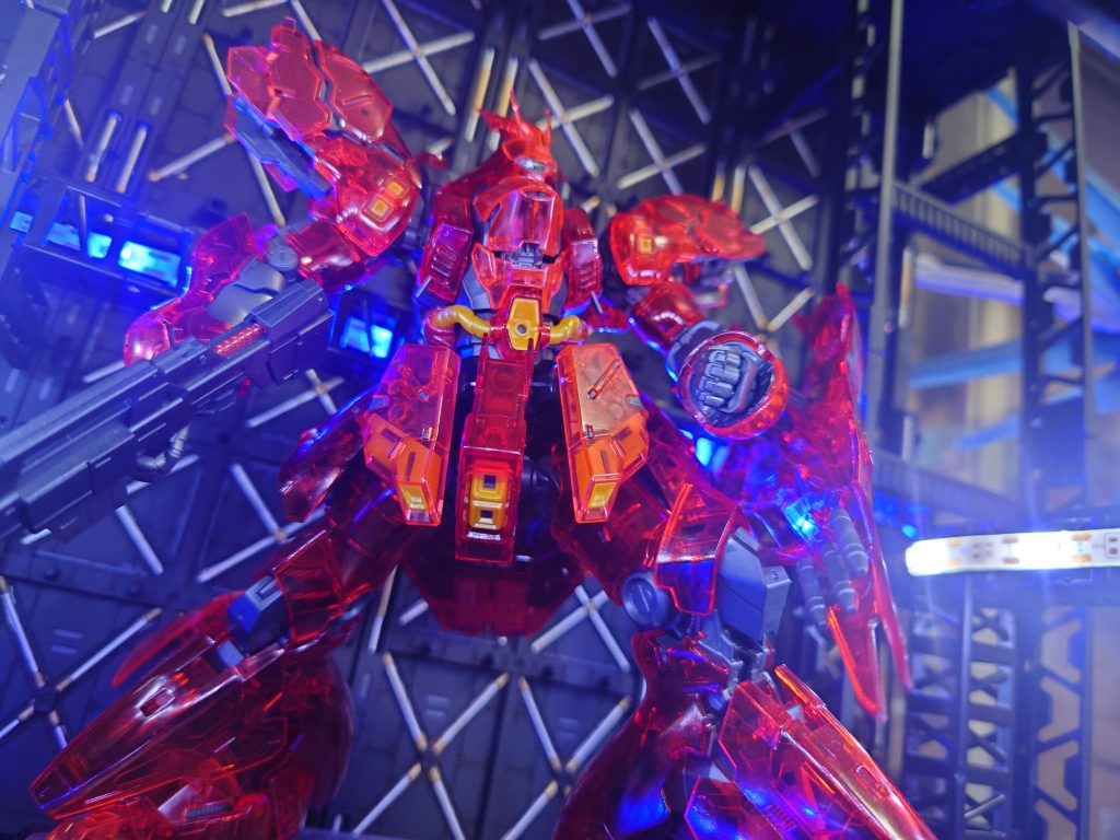 【RG】逆襲のシャア　サザビークリアカラー（素組）–2枚目/制作者：Banboo