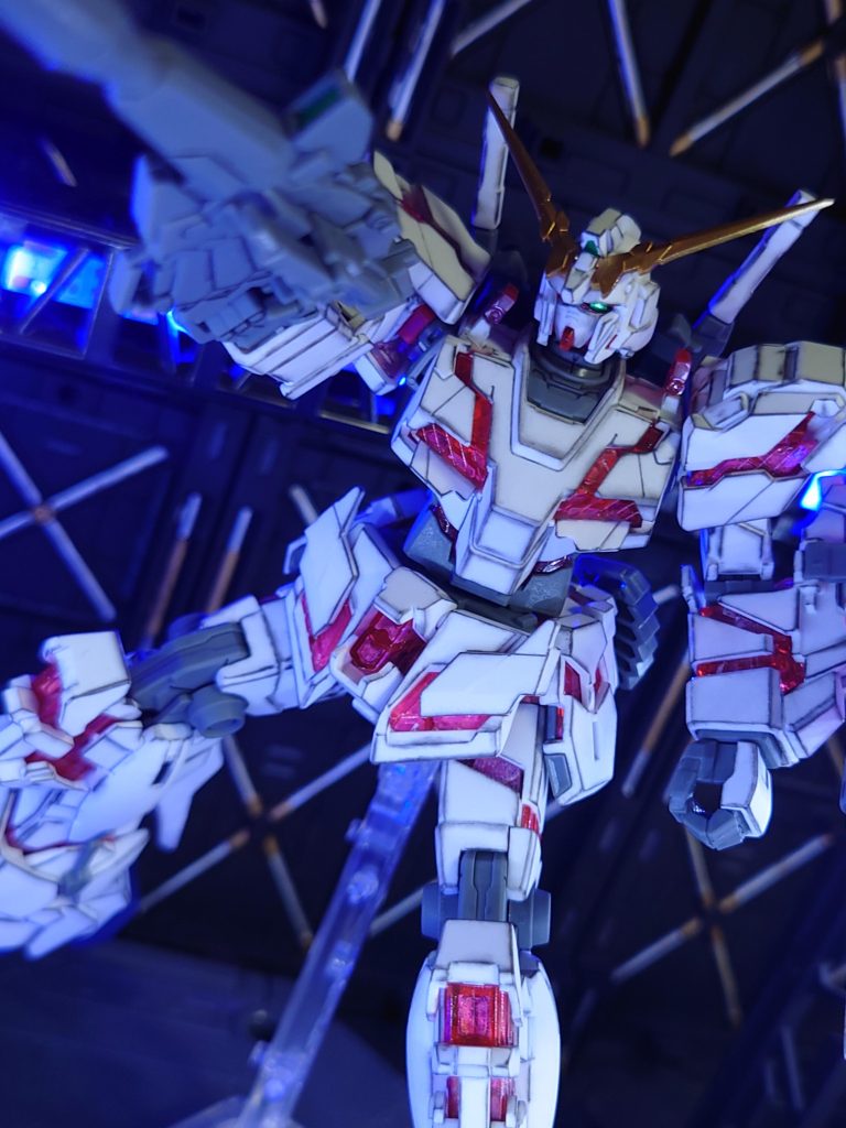 【HGUC】ガンダムUC ユニコーンガンダムデストロイモード–4枚目/制作者：Banboo