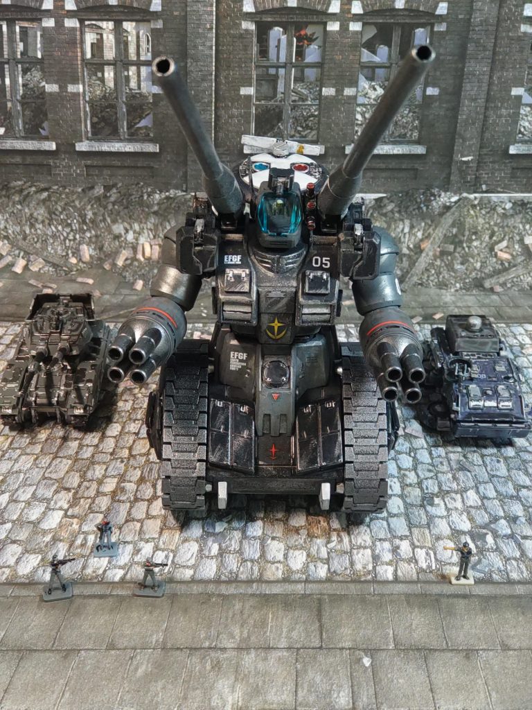 正面から61式戦車とホバートラックに小さい人形を添えて、より地上部隊っぽくしました