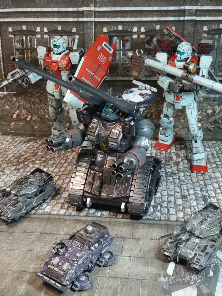 ジムと合流して、出撃こうやって小隊を組むのが、一番楽しい