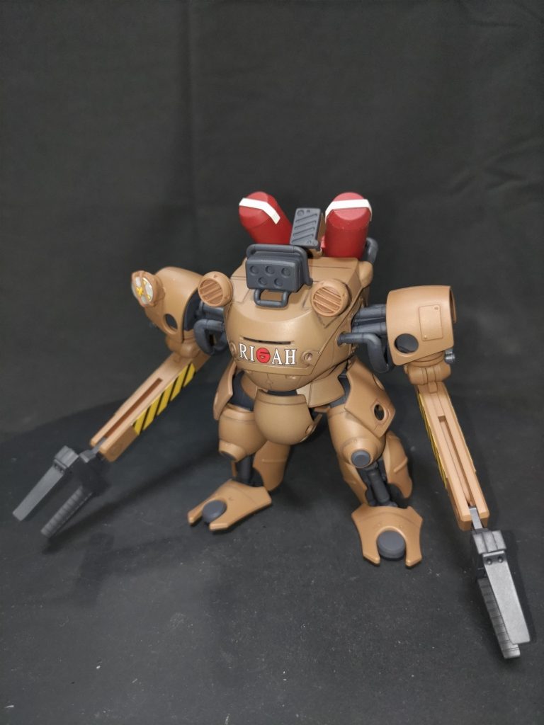 両腕アームジオン仕様に差し替え可能