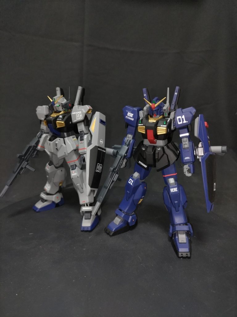 ガンダムベース限定版HGガンダムマーク2とツーショット