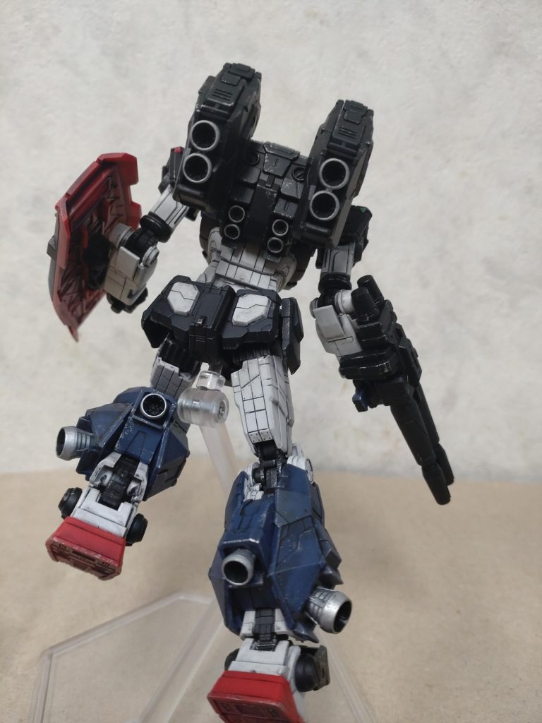 腰の所のゲート後処理が上手く出来てない💦