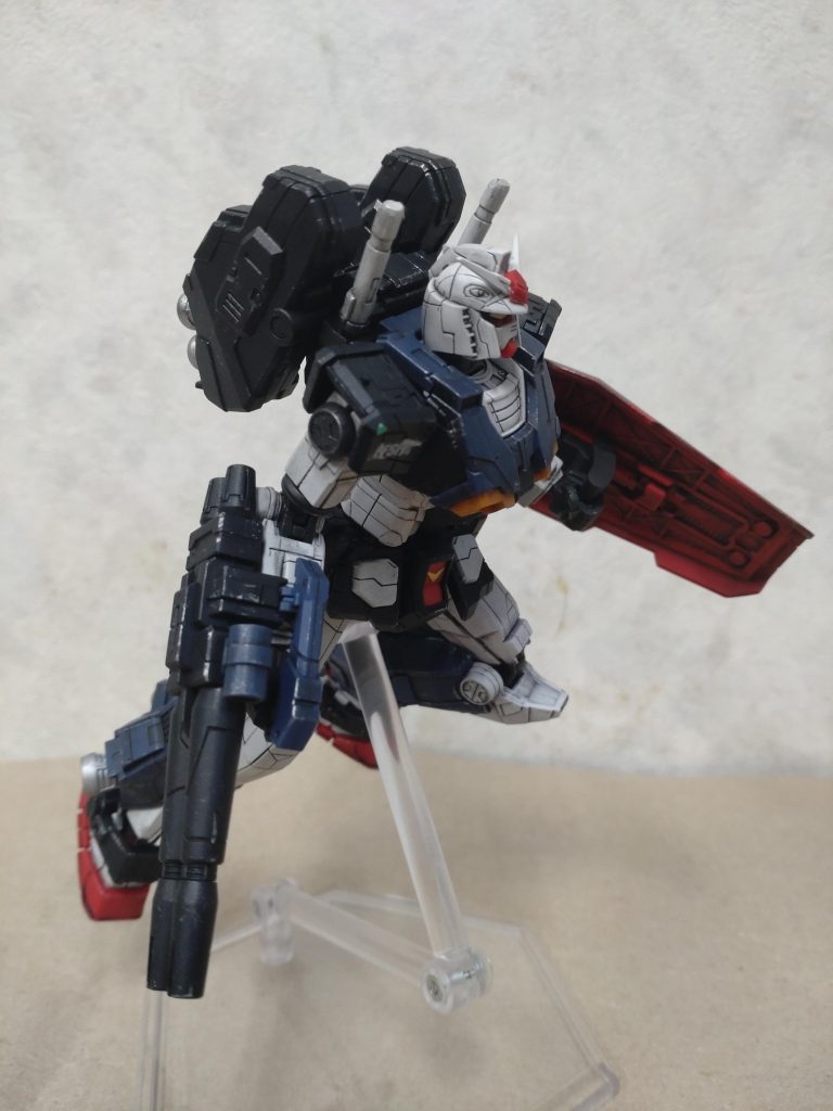 2体目 横浜で購入したうちの1体–5枚目/制作者：BBトシ