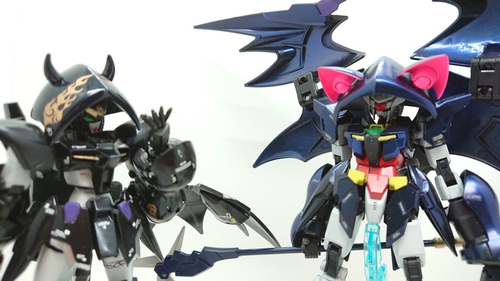 左はＨＧデスサイズLUNA！ならべてみました👍 