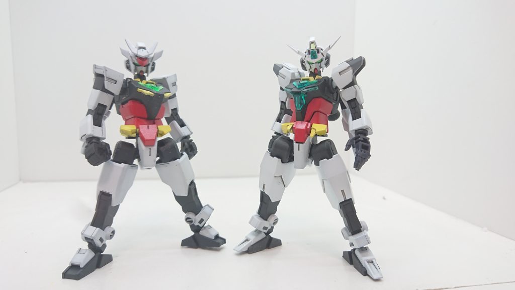 右がコアガンダム2マイティユニットのコアです生意気でかわいいですね‼️(´- `*)