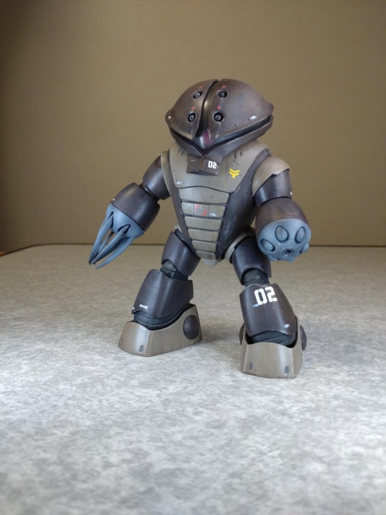 爪の伸縮はありませんが差し替え