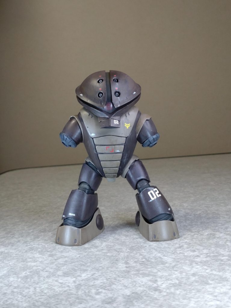 両腕にフタを制作しました