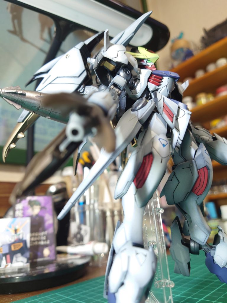 このキット出来がいいのでいじらなくても十分かっこいいです。