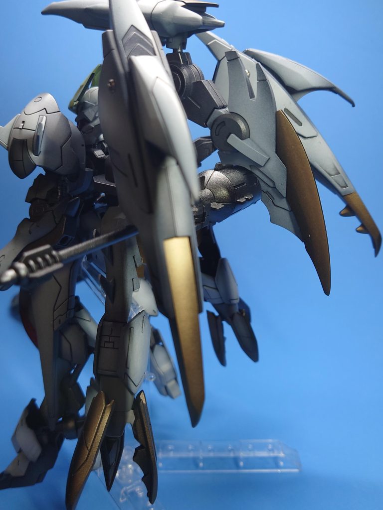 ちょっとだけグラデーションしています