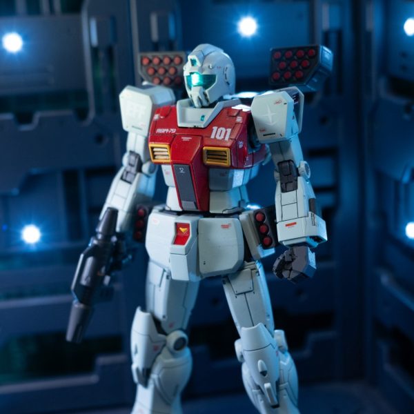 ジム （ミサイルポッド装備）