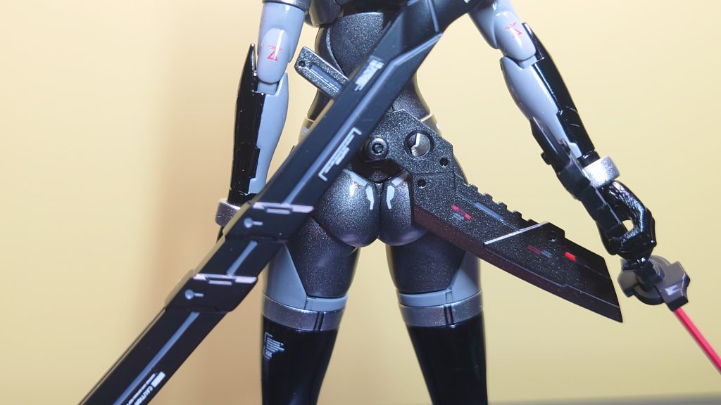 コンバットナイフは30MM