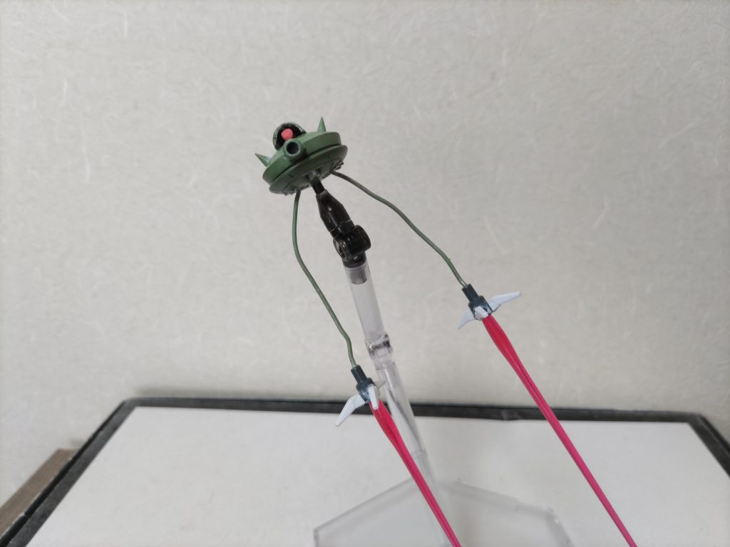 足から噴射で空を飛ぶ