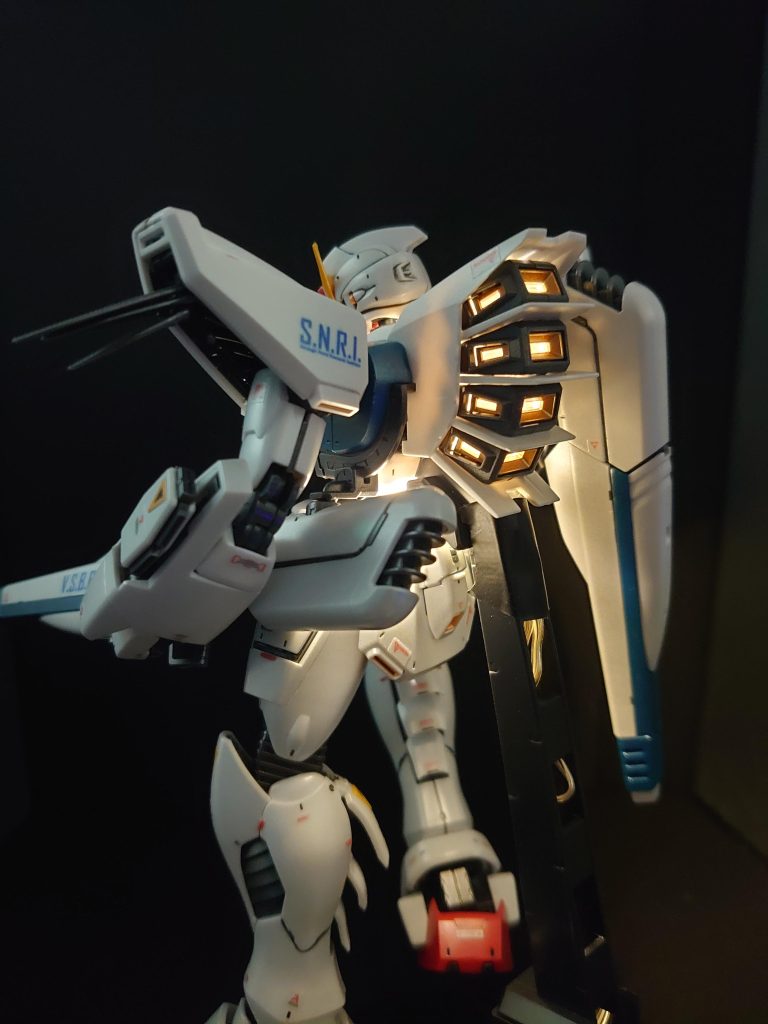 ちょっと光源が強いため今後調整したいと思います。無塗装ですが、ひと手間かけて簡単に見栄えをよくした今回の作品ですが満足できる出来となりました。最後までご覧頂きありがとうざいました。