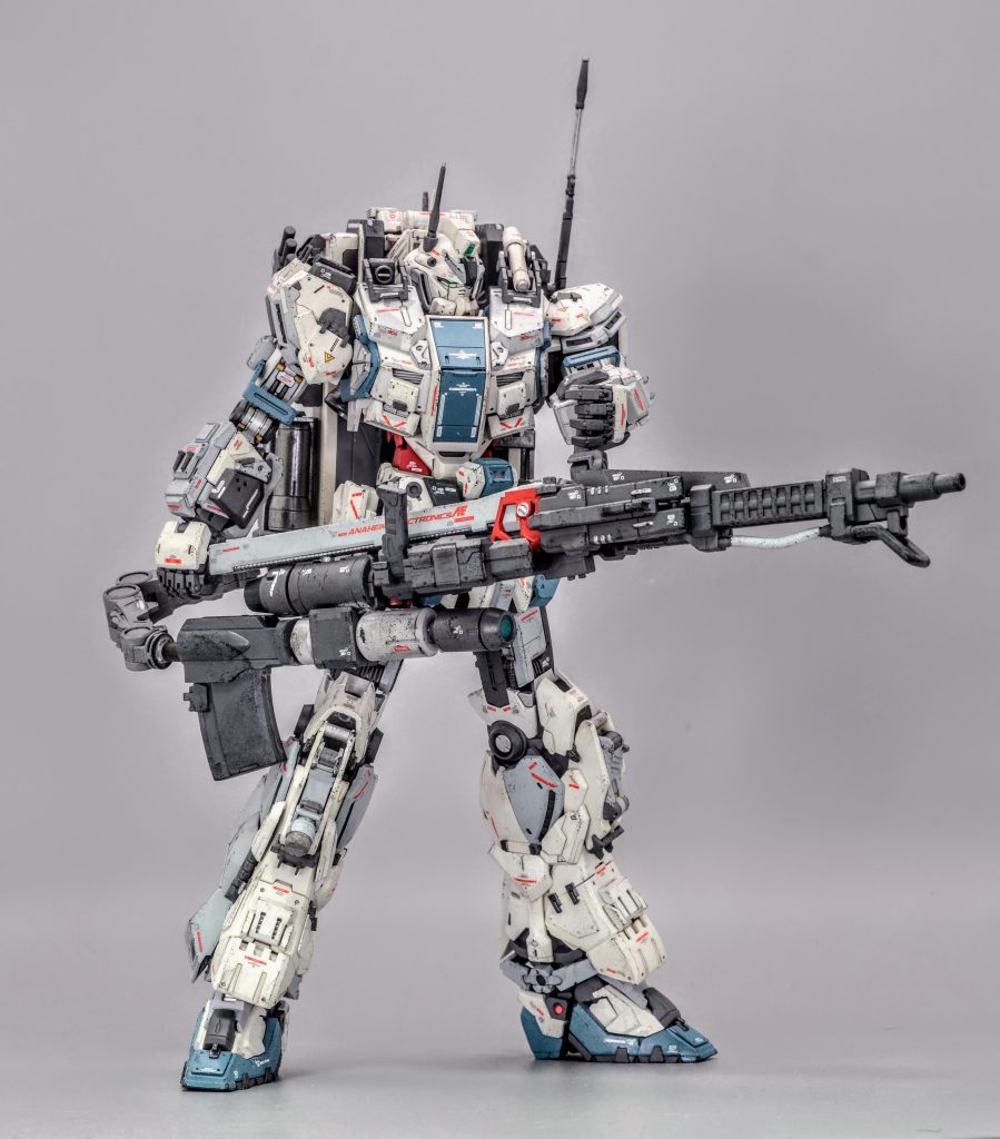 重力下では超重火器ですが準ハイエンド機のナラティブであれば十分に取り回し可能な設定です