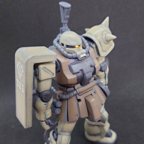 F2型 ザク デザートカラー 筆塗り