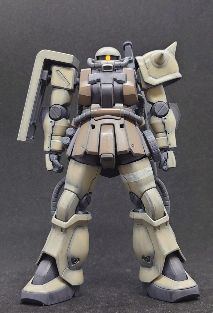 正面から。左足のラインはスポンジでポンポンしました。