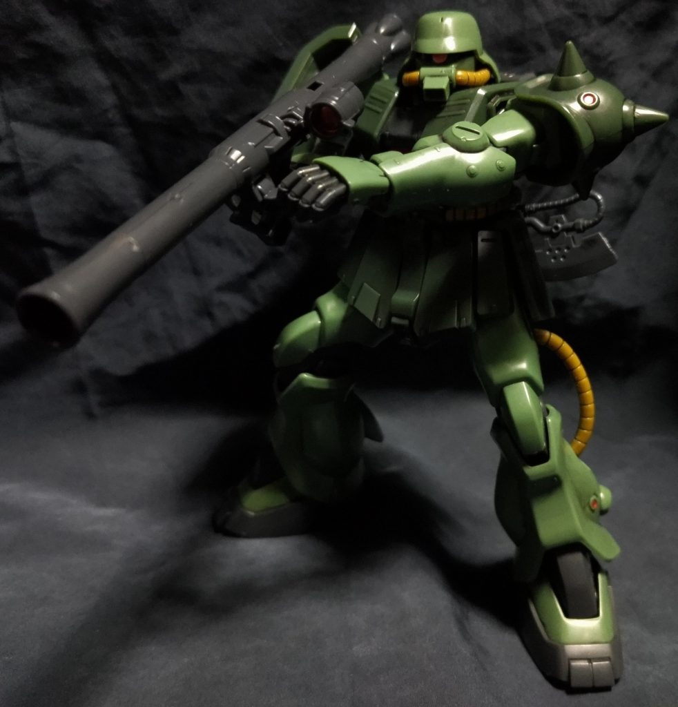 制作工程はありません。ザクバズーカを構えて。以上です。お目汚し失礼しました。