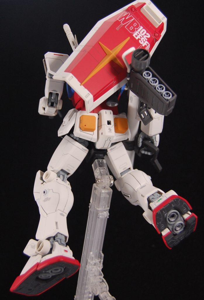 1/100 ガンダム–3枚目/制作者：@kaishi1103