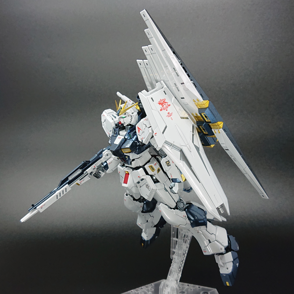 RG νガンダム（チタニウムフィニッシュ）–8枚目/制作者：わる