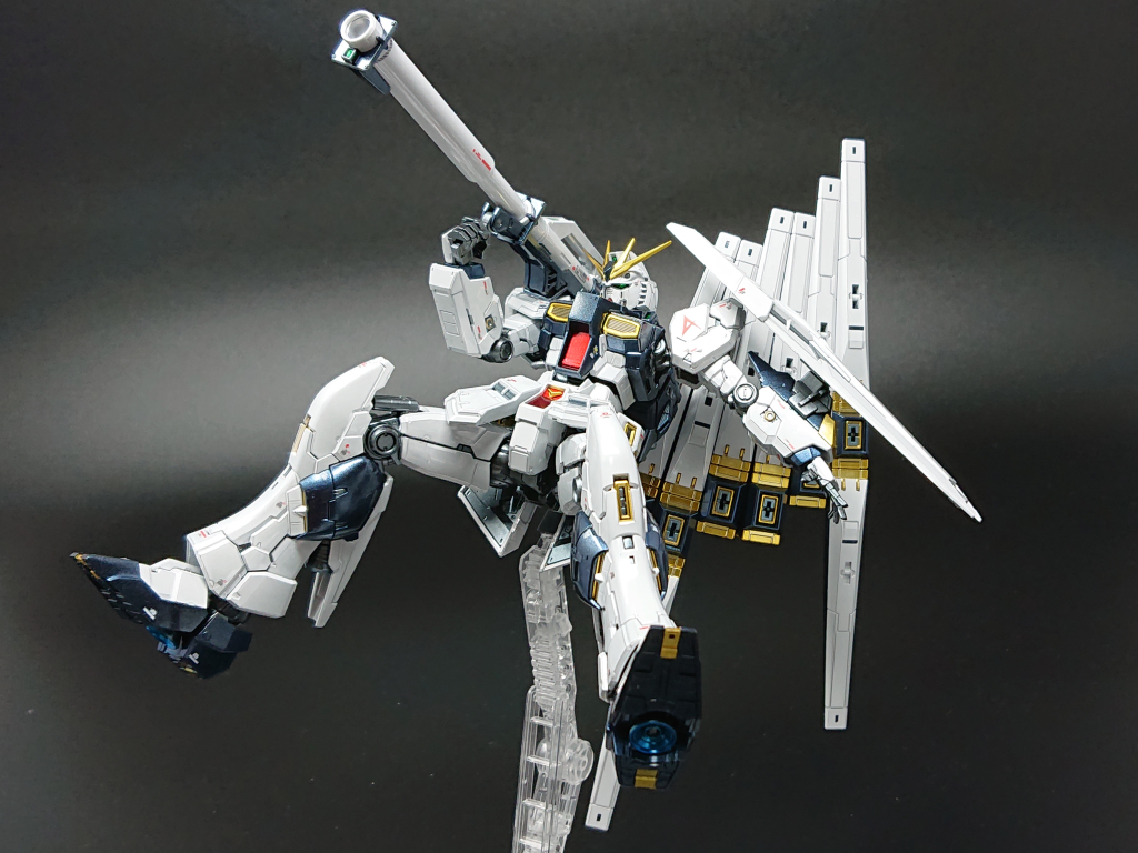 バズーカはアクロバティックに撃つのが似合います。