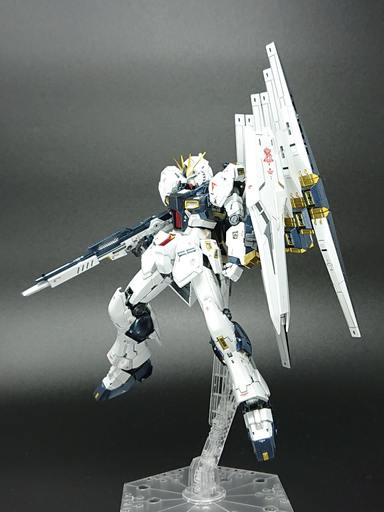 RG νガンダム（チタニウムフィニッシュ）–7枚目/制作者：わる