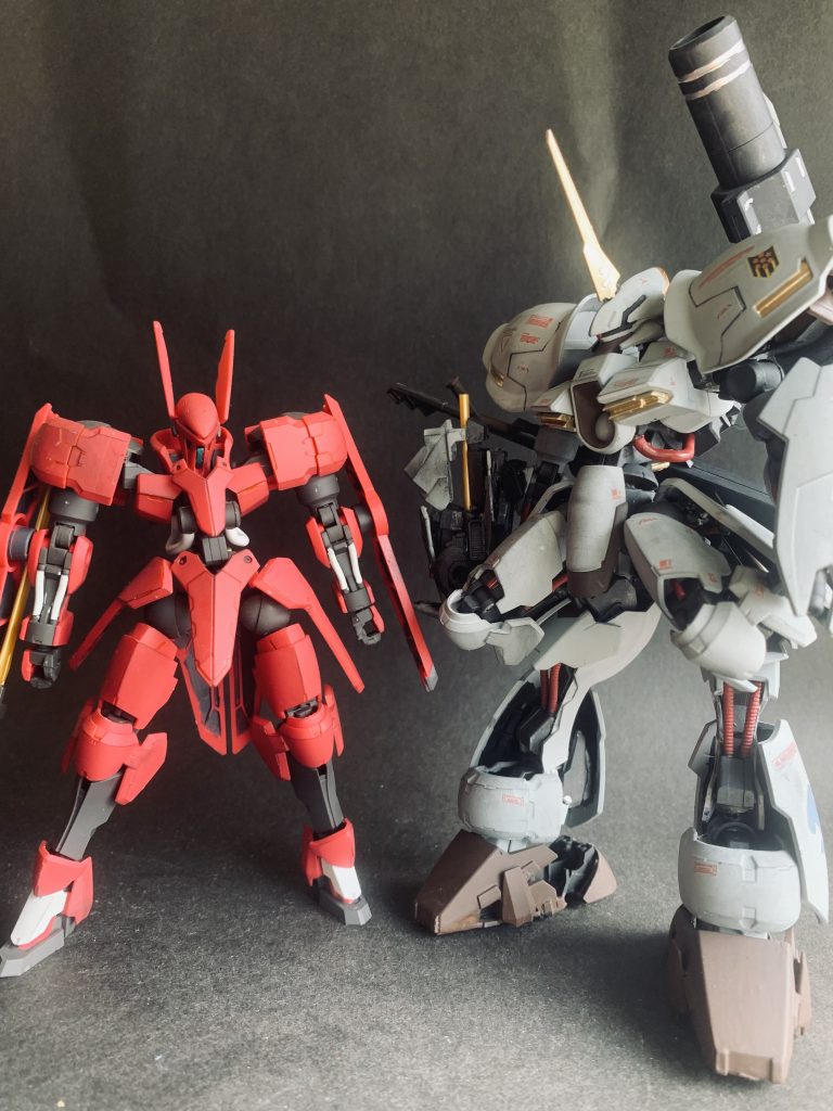 基になったグリムゲルデと。やっぱりサイズ差が結構あります。