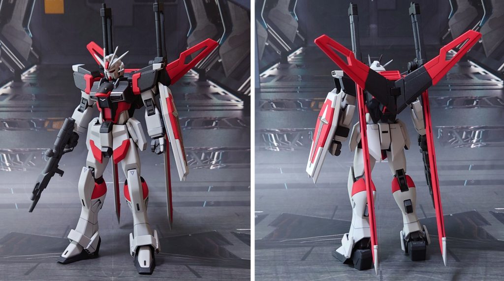 ソードインパルスの前後ろ。工作は、ゲート痕処理、パーティングライン・段ズレ・ヒケの対処、面出し、肉抜き穴埋め、合わせ目消し、市販パーツ埋め込みによるディティールアップを実施。肉抜き穴埋めは首関節裏、コアスプレンダー(合体状態)裏側、腰サイドアーマー下端、足首関節、足裏に実施。合わせ目消し(後ハメ加工含む)は頭部、肩アーマー、前腕、脛後ろ側、アンクルガード、ビームライフル、ソードシルエット本体の一部、エクスカリバー(通常版/パース付き両方)に実施。