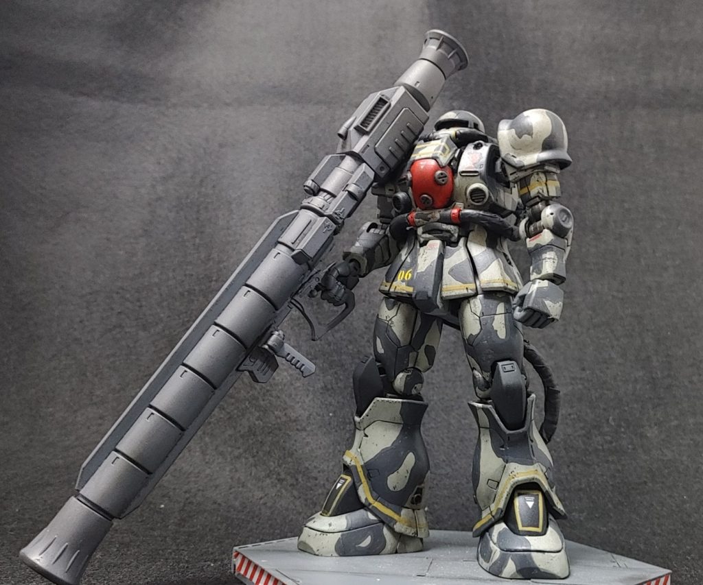 核バズーカ装備型ザク–2枚目/制作者：量産型ごん