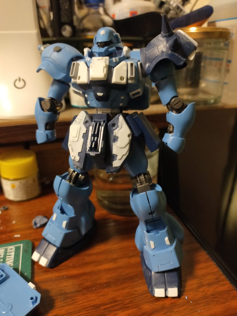 鎧装甲っぽくしてネオ・初期研究製造段階でシーマ様が強奪した設定です!実はシーマ様は生きていた!!!!