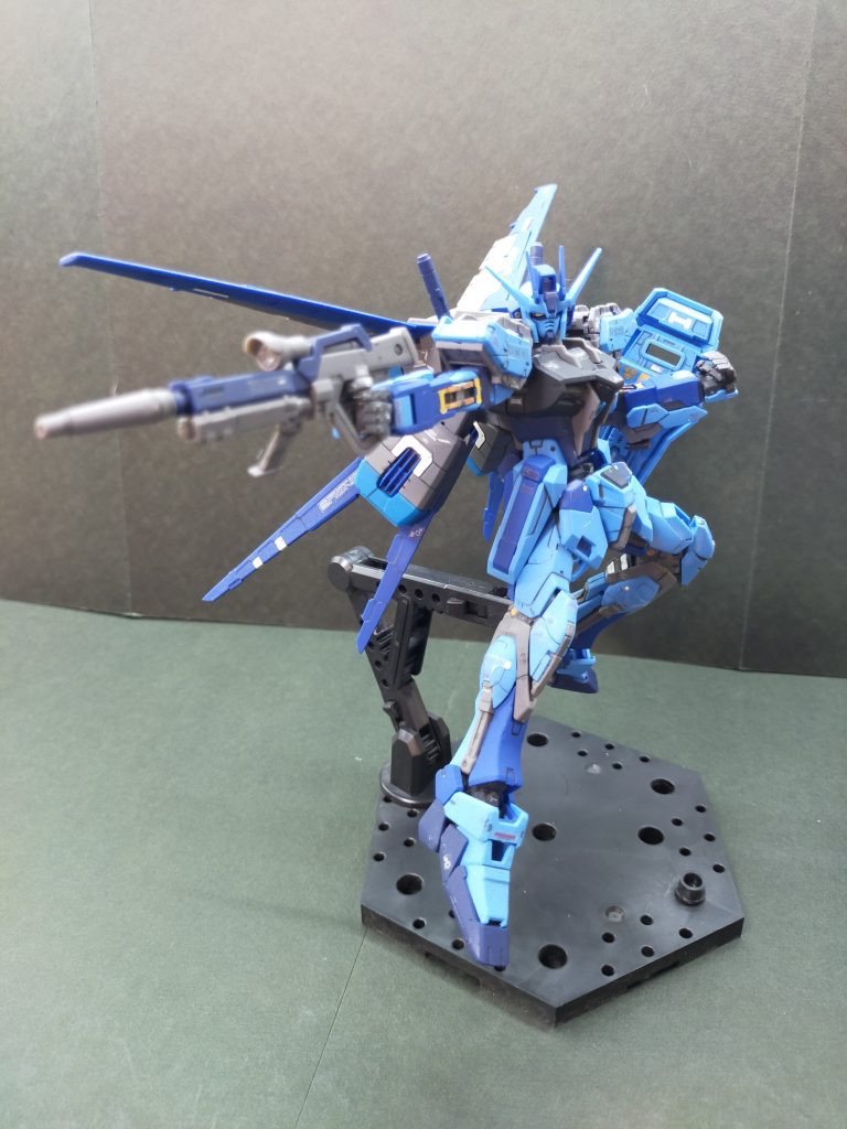 RG エールストライクガンダム–5枚目/制作者：キース